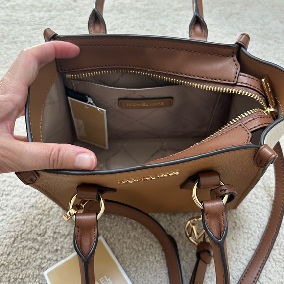 Micheal Kors Kris small satchel - Picture 8 of 10